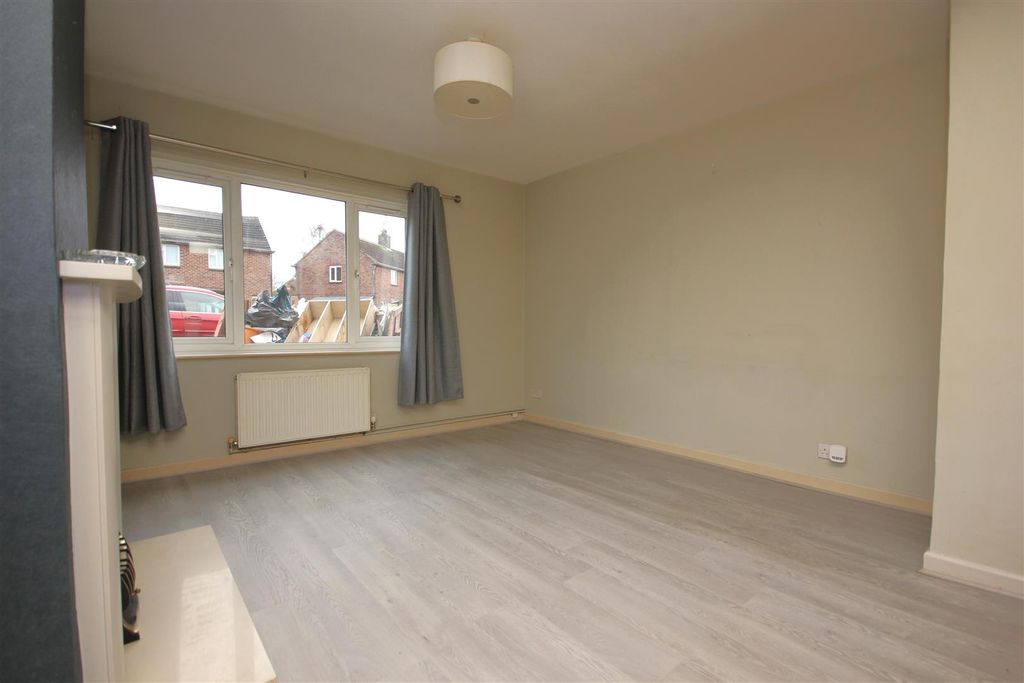 Property photo 3 of 14 Img_9784.Jpg