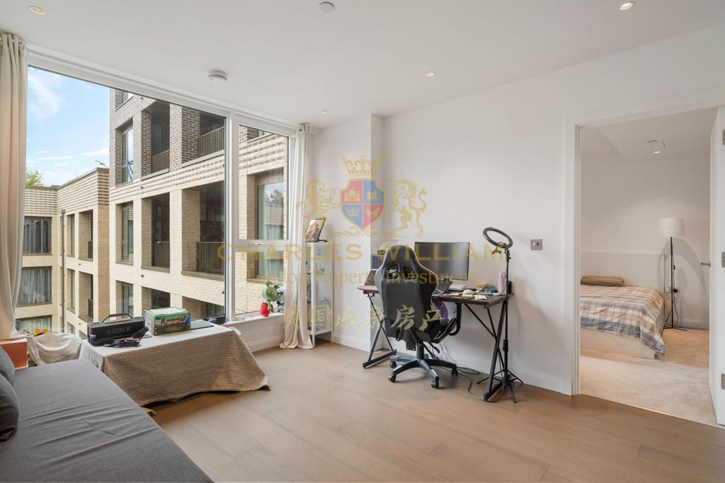Property photo 2 of 12