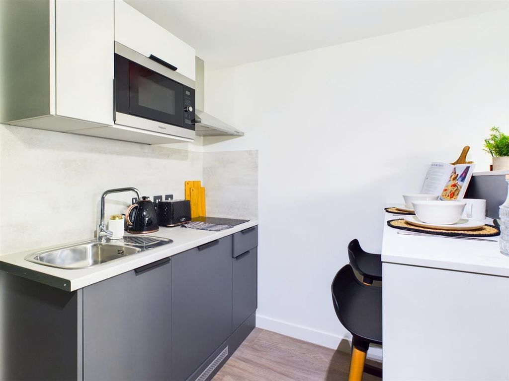 Property photo 3 of 26