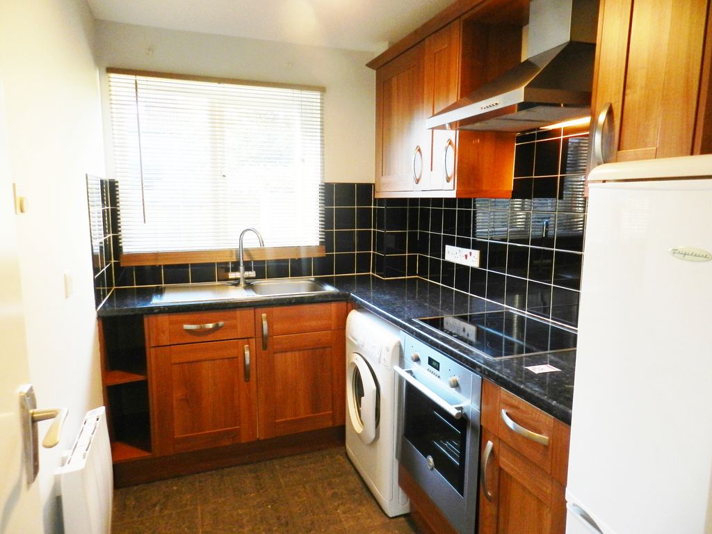 Property photo 2 of 6