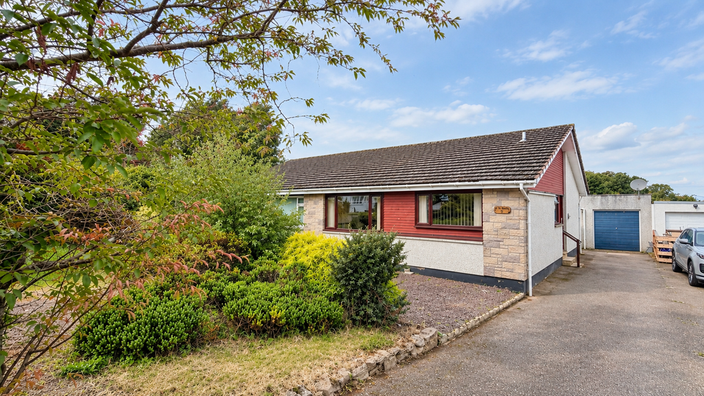 Property photo 1 of 27