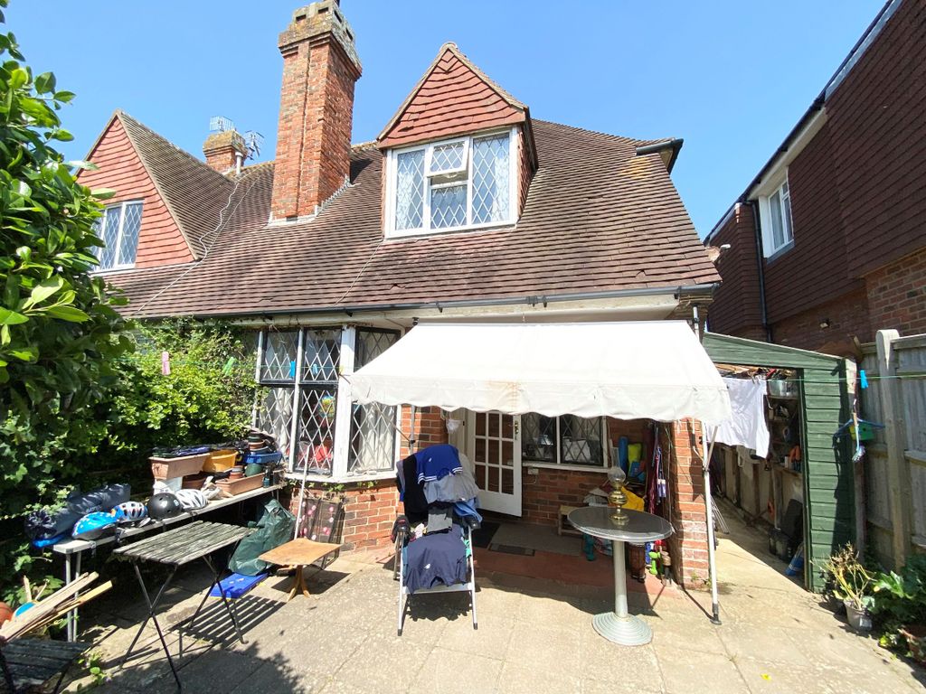 Property photo 3 of 14