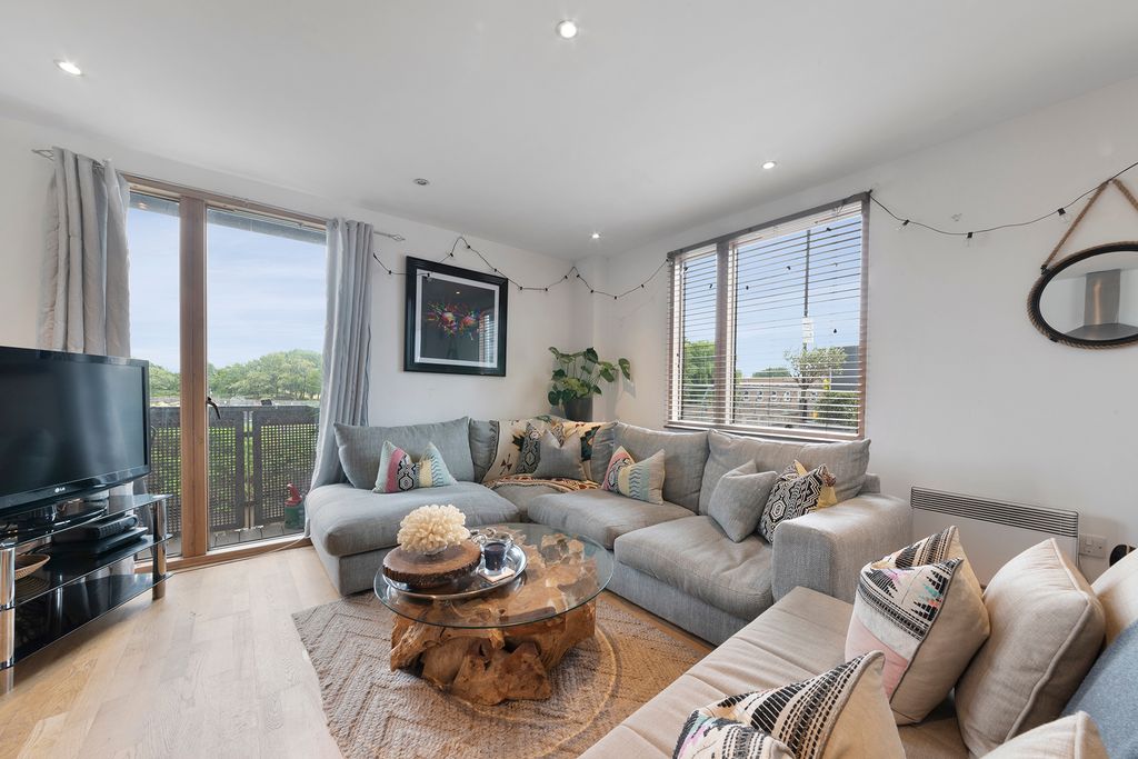 Property photo 1 of 24 Photo 1