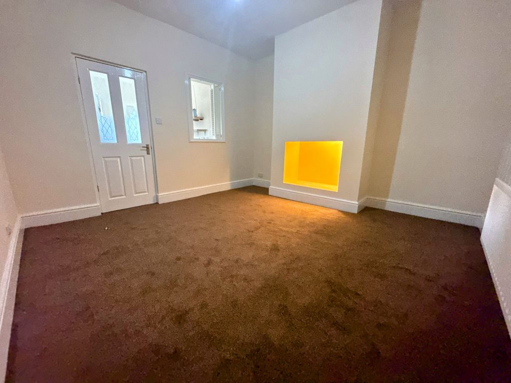 Property photo 3 of 9 Image
