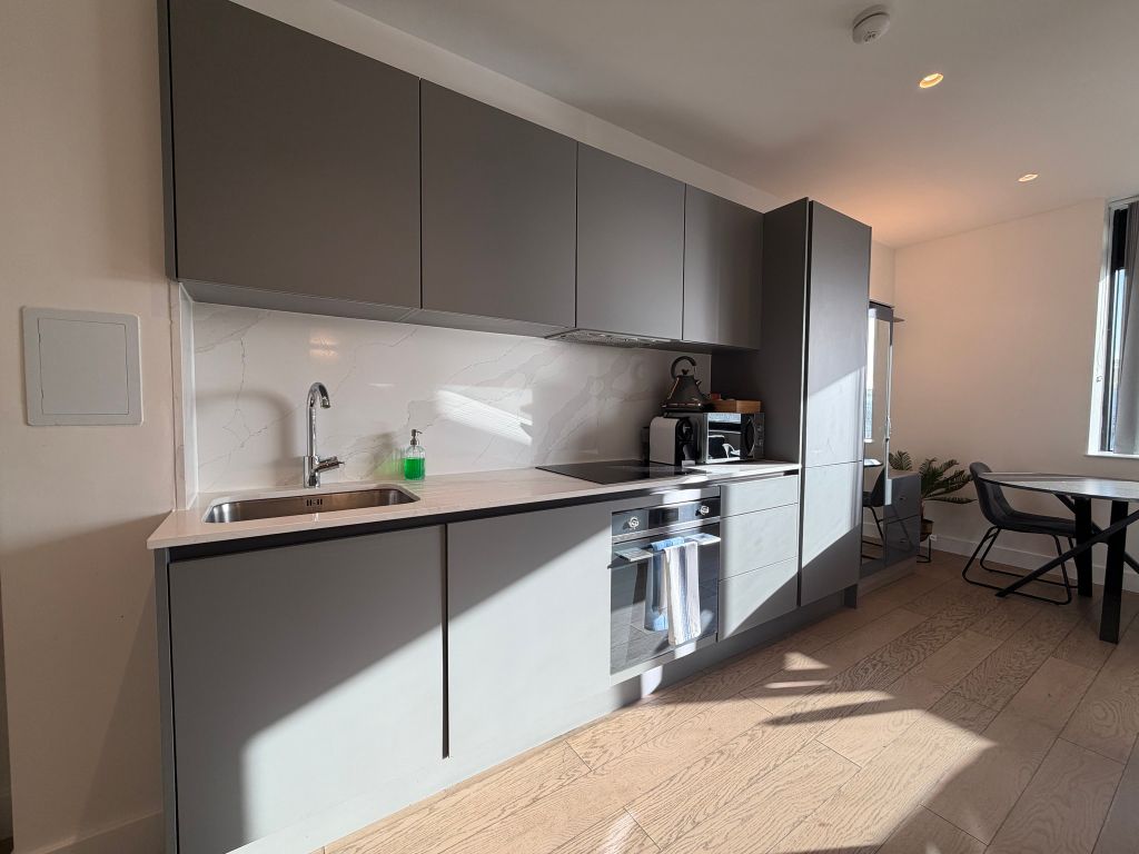 Property photo 2 of 17 Kitchen