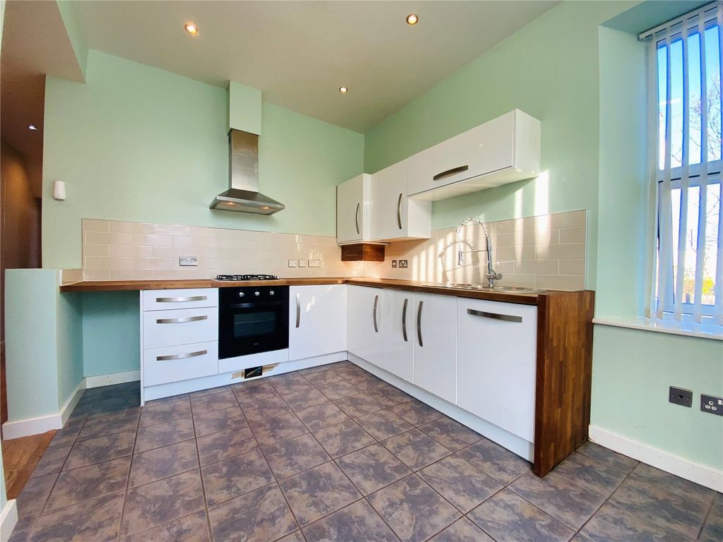 Property photo 2 of 14 Kitchen Diner