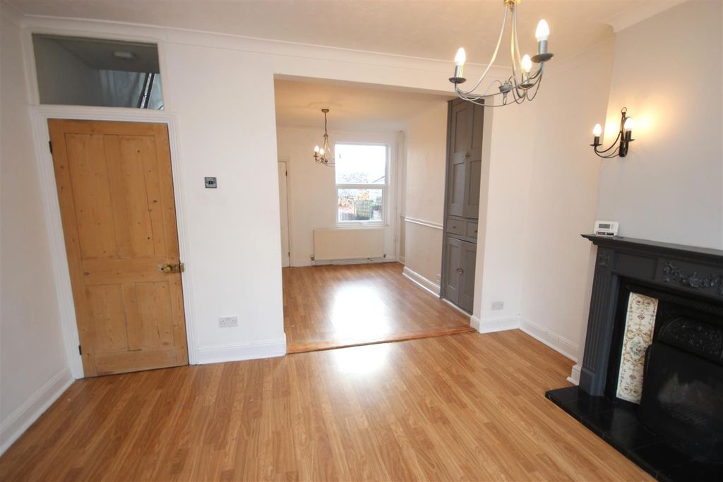 Property photo 2 of 12 Img_3624.Jpg