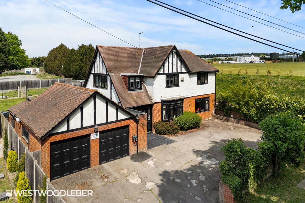 Property photo 1 of 34 Presdale_37.Jpg