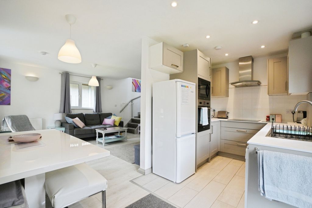 Property photo 1 of 17 Photo