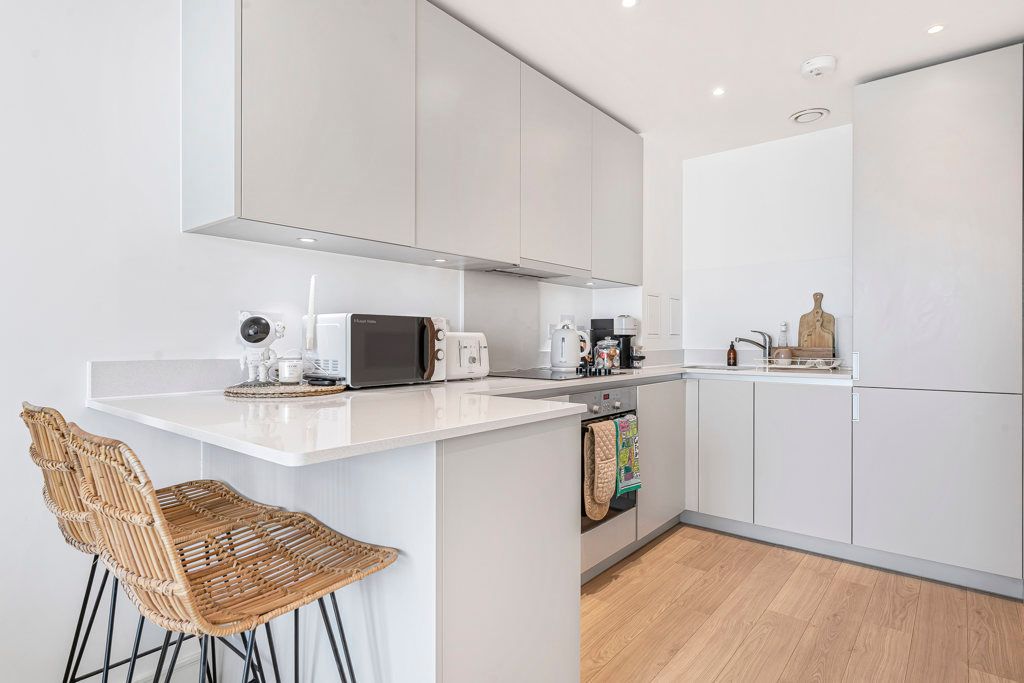 Property photo 3 of 14 Reception/Kitchen