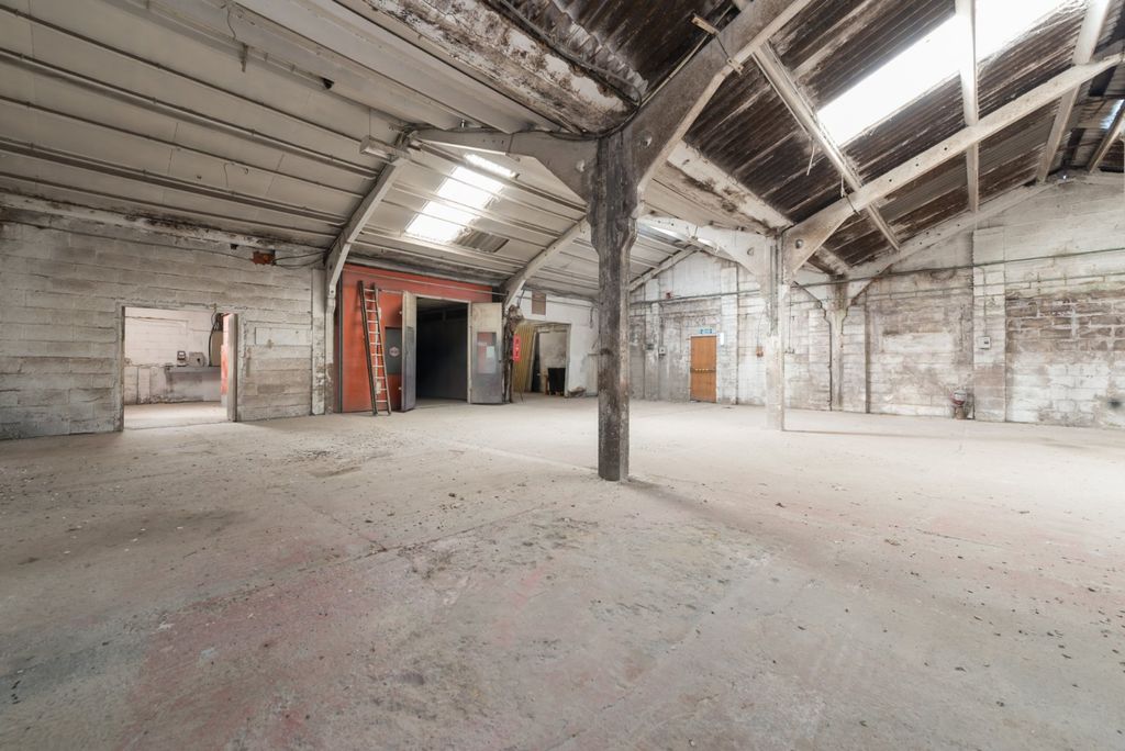 Property photo 3 of 14 Picture No. 14