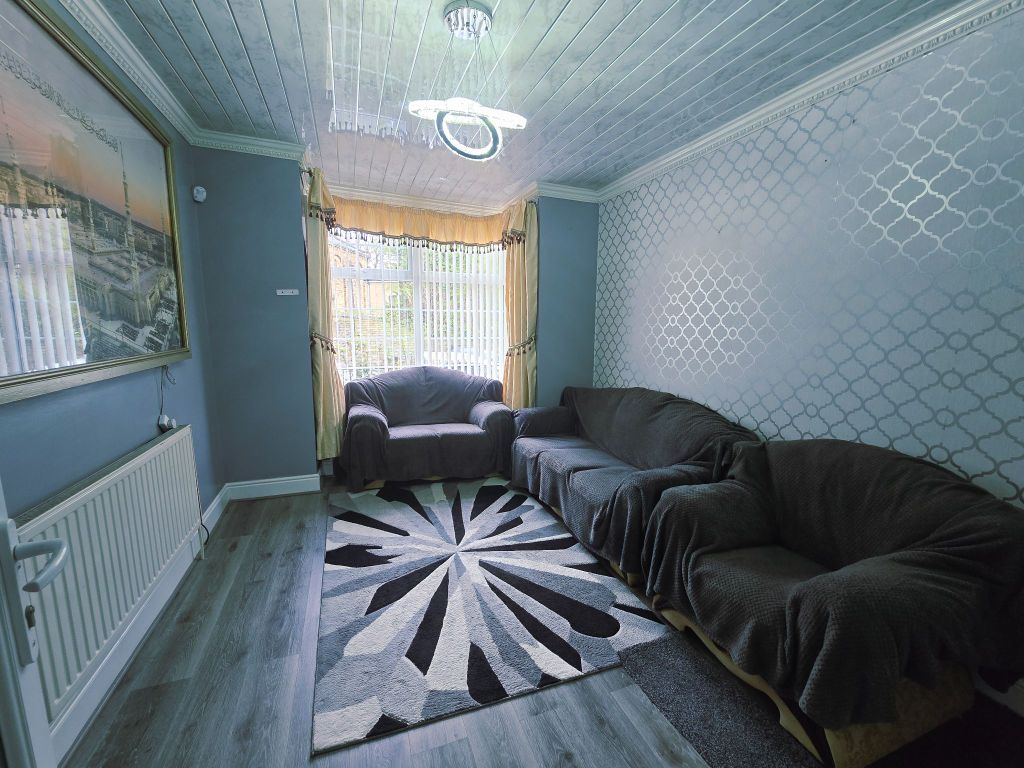 Property photo 2 of 17 Photograph 17