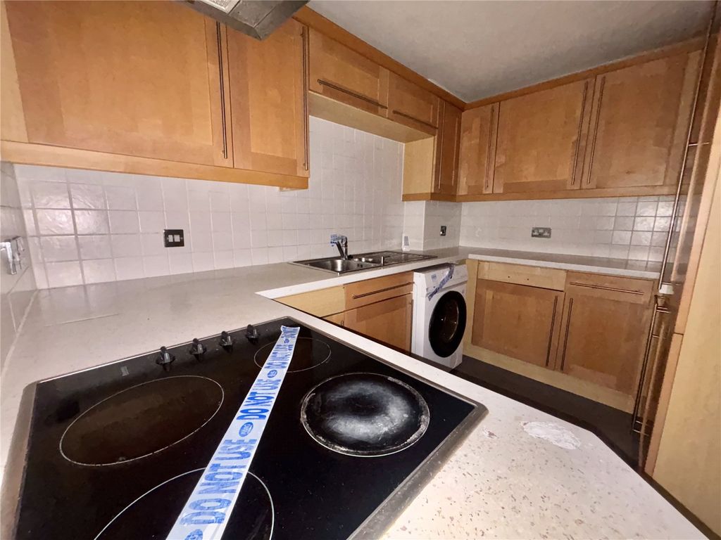 Property photo 3 of 7 Picture No. 02