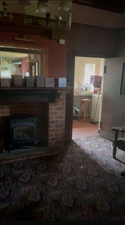 Property photo 2 of 4 Gallery