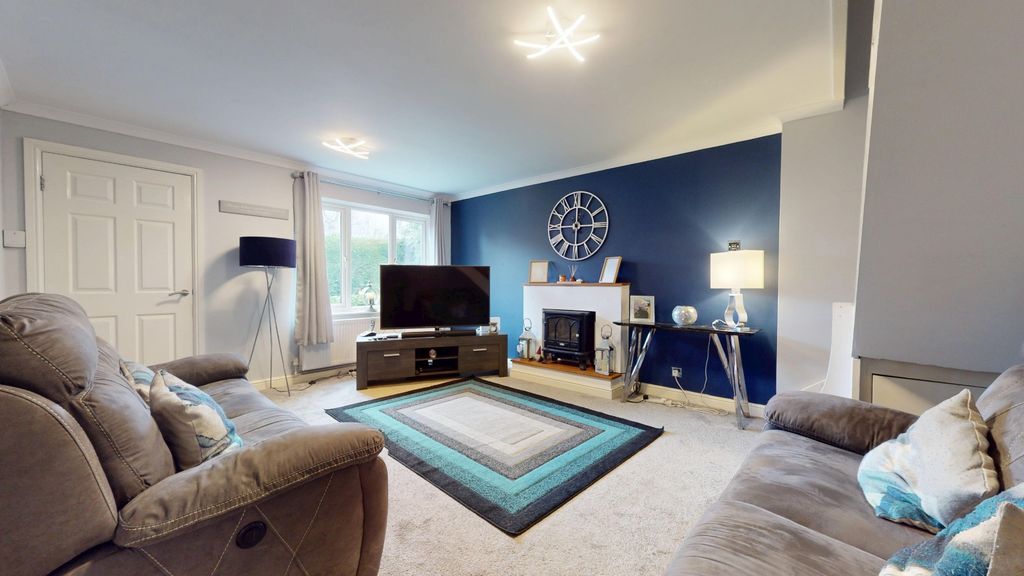 Property photo 3 of 30 4820574