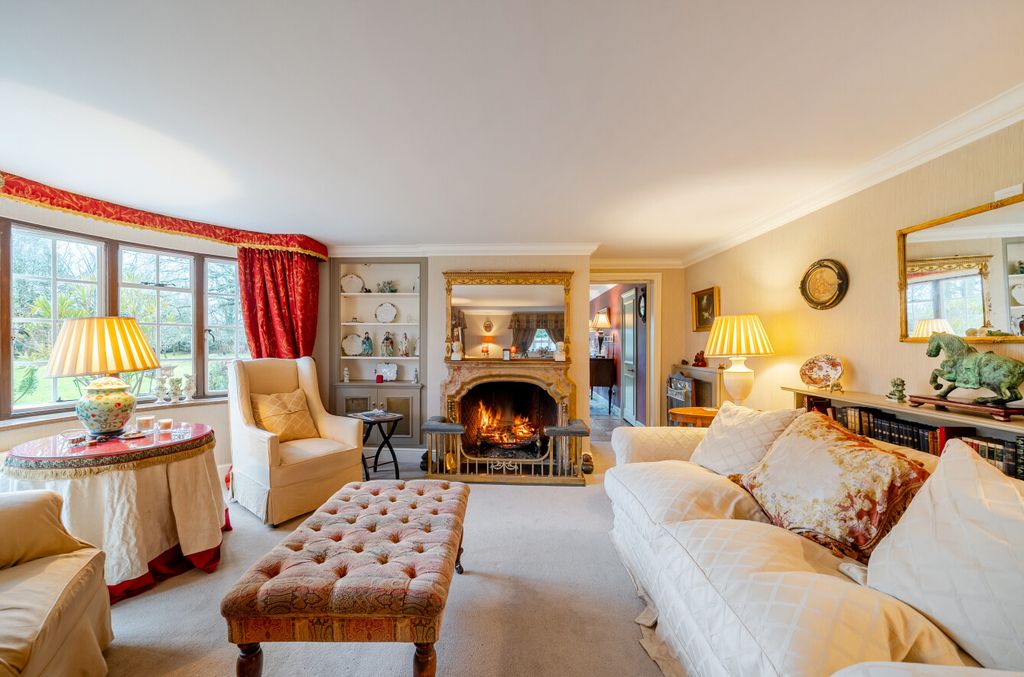 Property photo 2 of 22