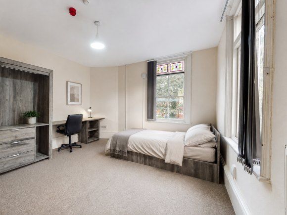 Property photo 2 of 13 9728095.Png