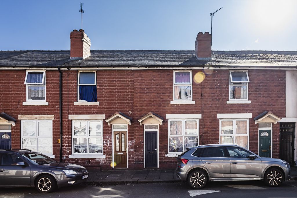 Property photo 1 of 20