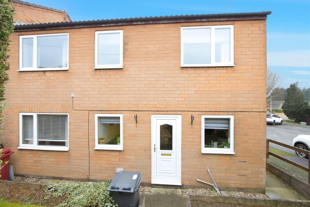 Property photo 1 of 15 Front