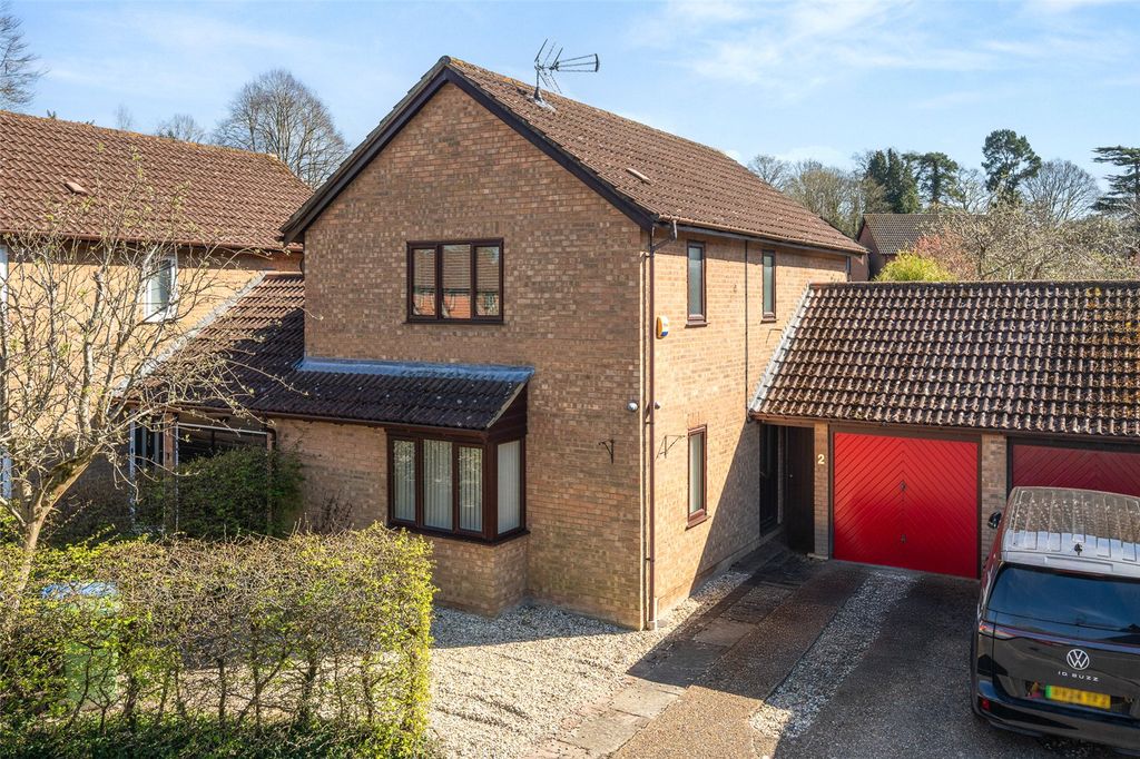 Property photo 1 of 12 Picture No. 02