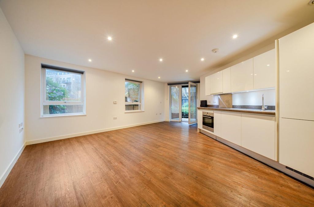 Property photo 2 of 16 Davidson Frost-Wellings, Dfw, Clement Court, Stanm