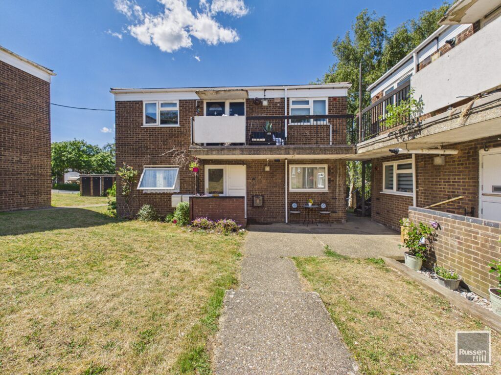 Property photo 1 of 8
