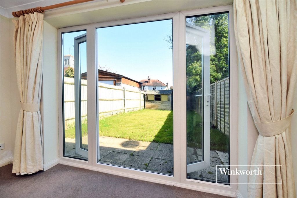 Property photo 3 of 15 Picture No. 06