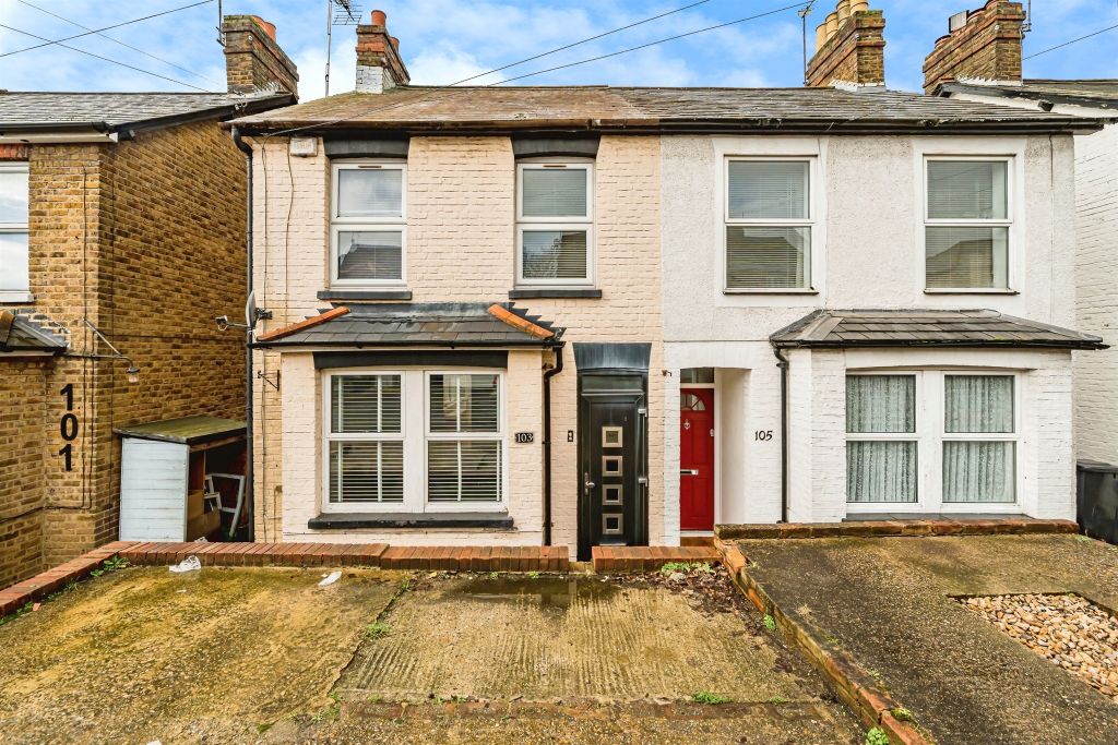 Property photo 1 of 18