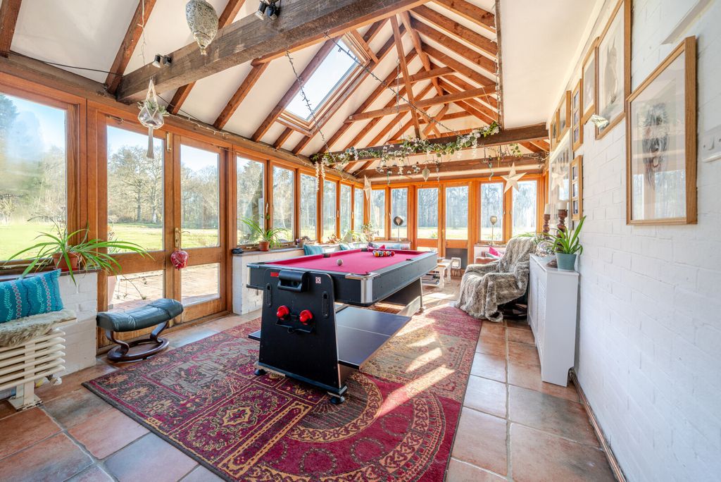 Property photo 3 of 46 Orangery