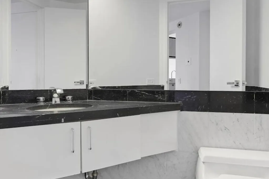 Property photo 3 of 9 <Alttext/>