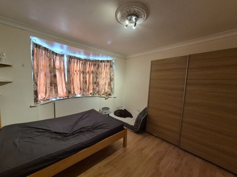 Property photo 3 of 3
