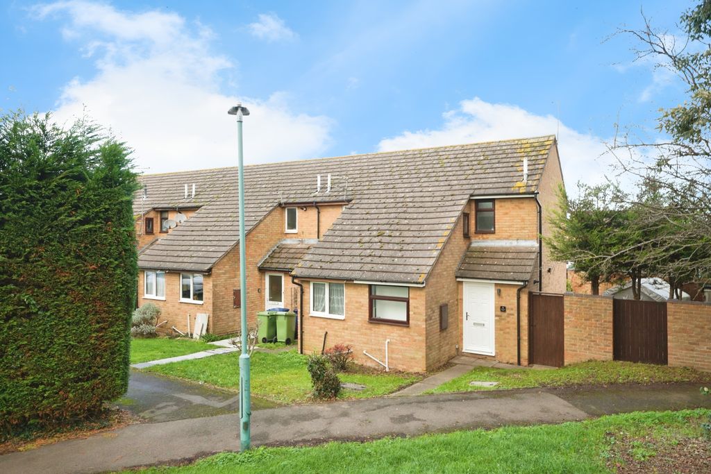 Property photo 2 of 15