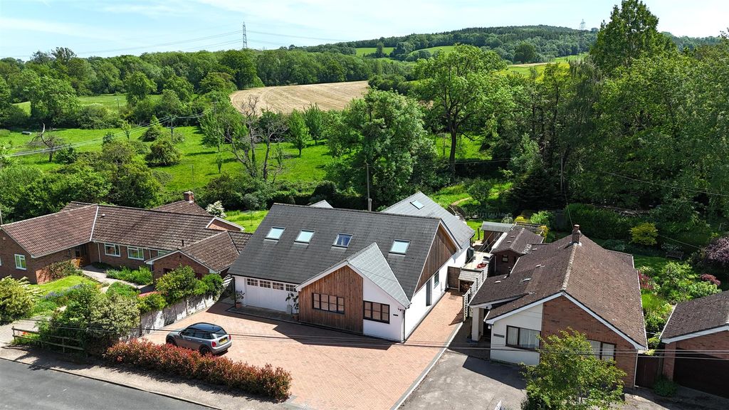 Property photo 1 of 43
