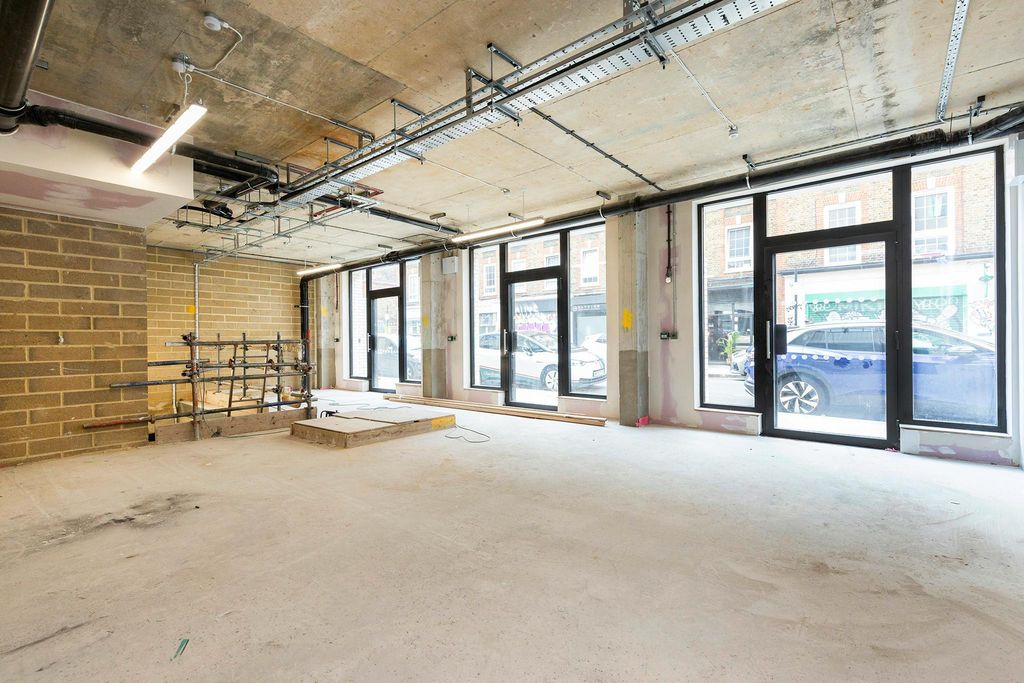 Property photo 1 of 6 27B Toynbee Street 4.Jpg