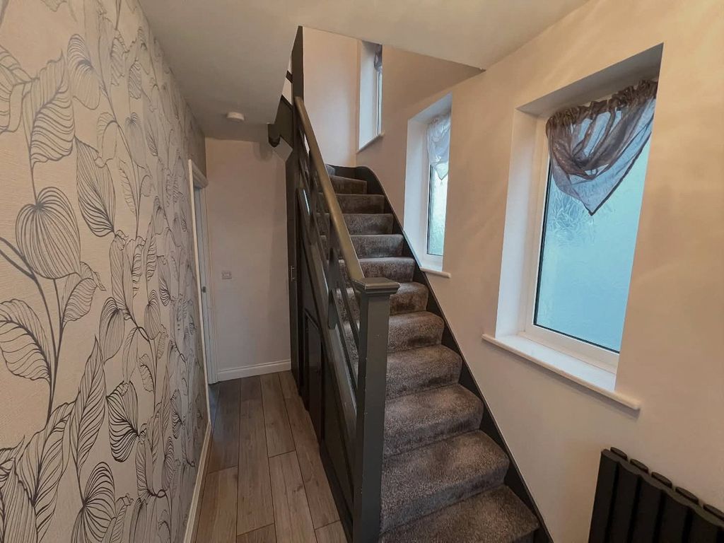 Property photo 2 of 11 Picture No. 08