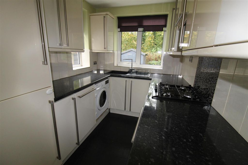 Property photo 3 of 16 Img_9496.Jpg