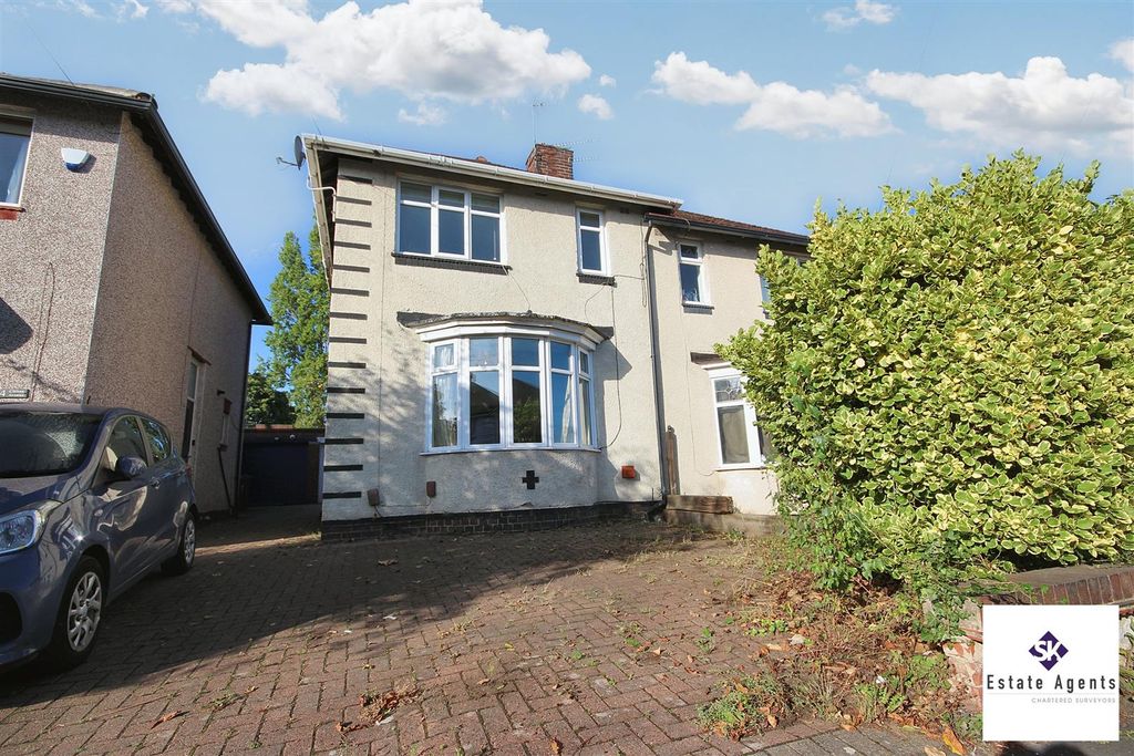 Property photo 1 of 17 Outside
