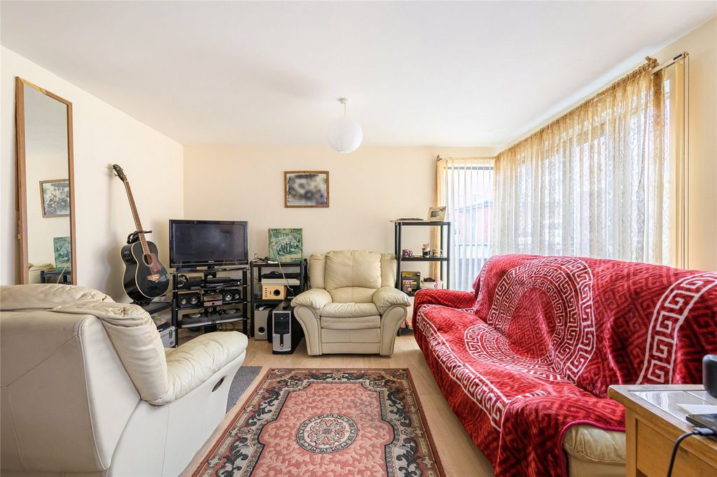Property photo 2 of 14 Picture No. 03