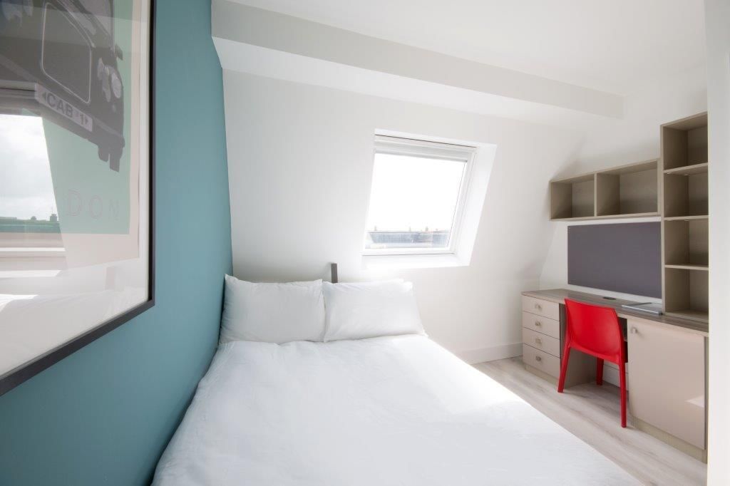 Property photo 2 of 7