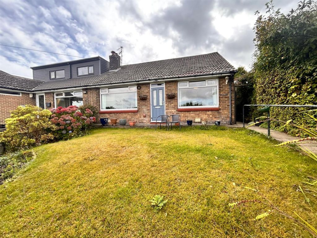 Property photo 1 of 17 Front.Jpg