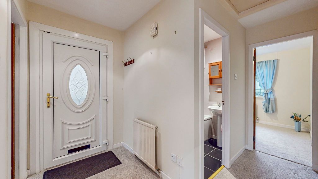 Property photo 3 of 17 2