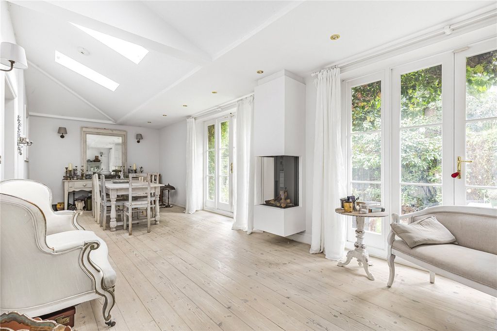 Property photo 3 of 10 Reception Room