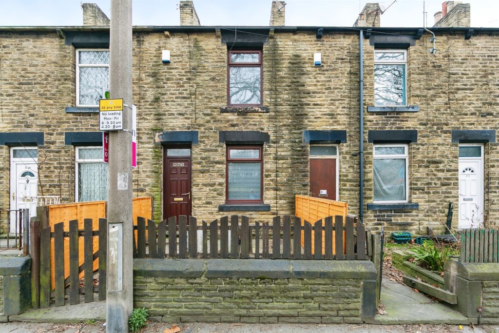 Property photo 2 of 17