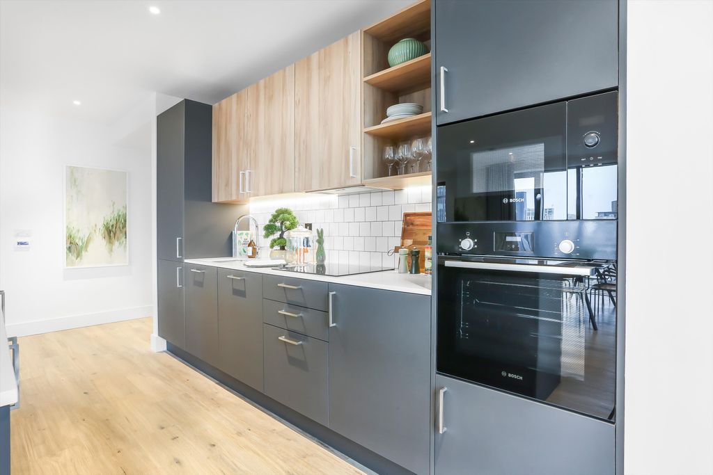 Property photo 3 of 30 Image