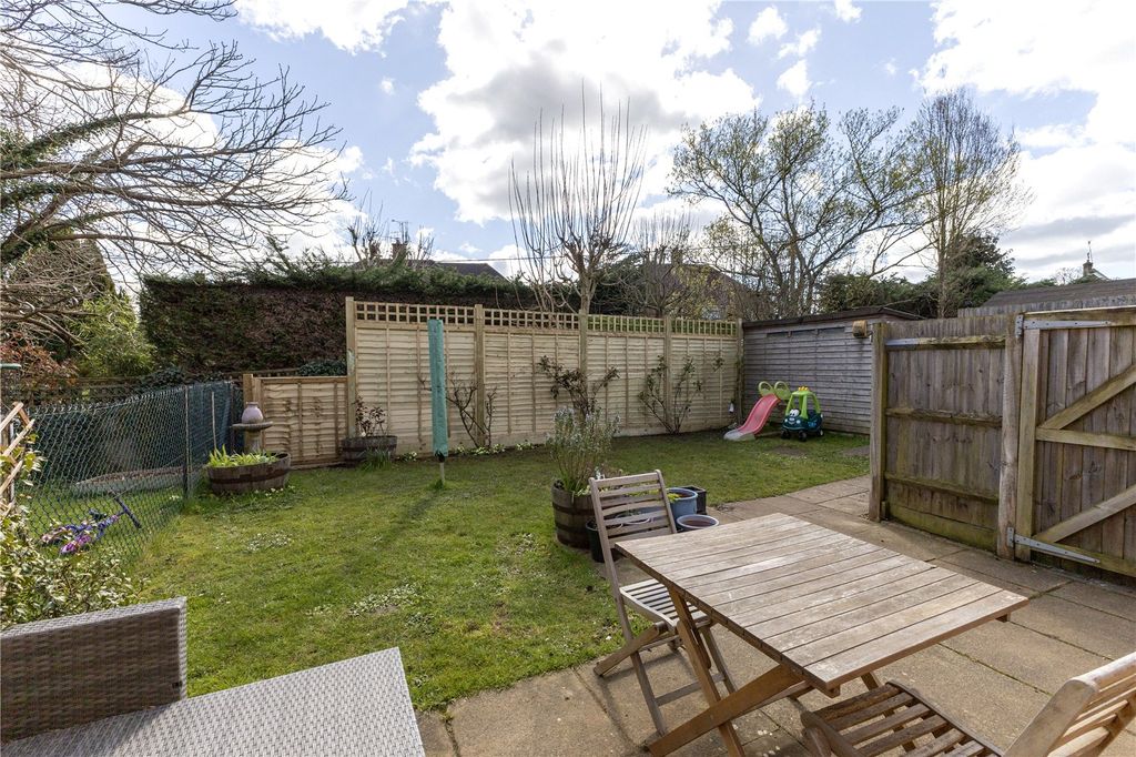 Property photo 2 of 14 Picture No. 19