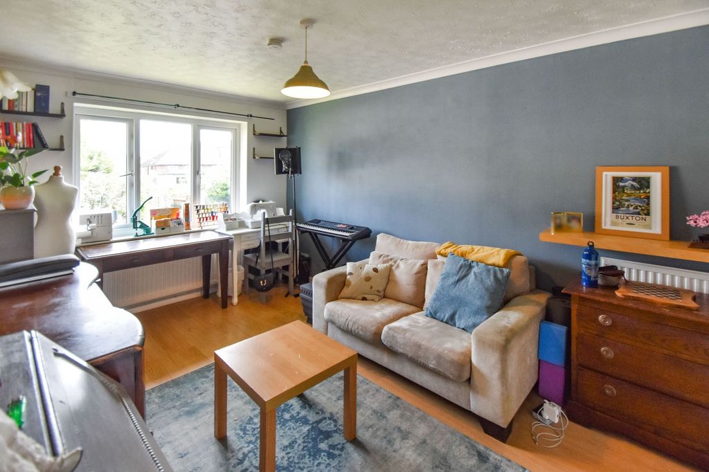 Property photo 3 of 8