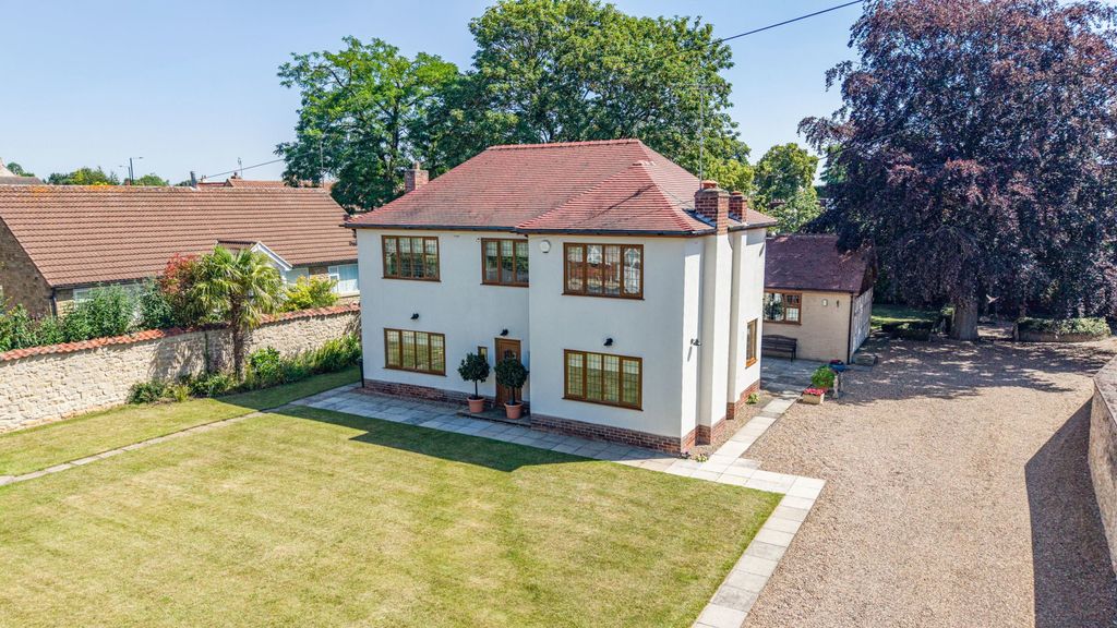 Property photo 1 of 27