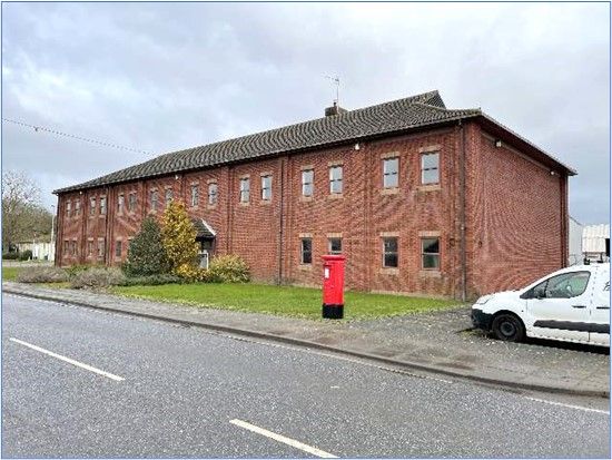 Property photo 1 of 33