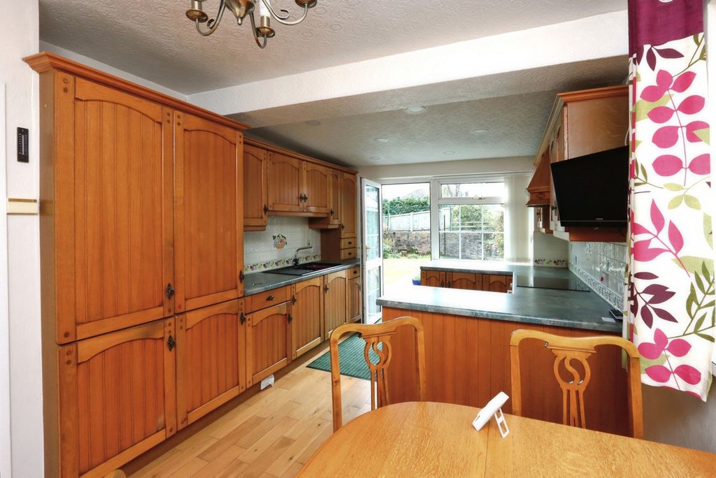 Property photo 2 of 14 Pbox-Img.Jpg