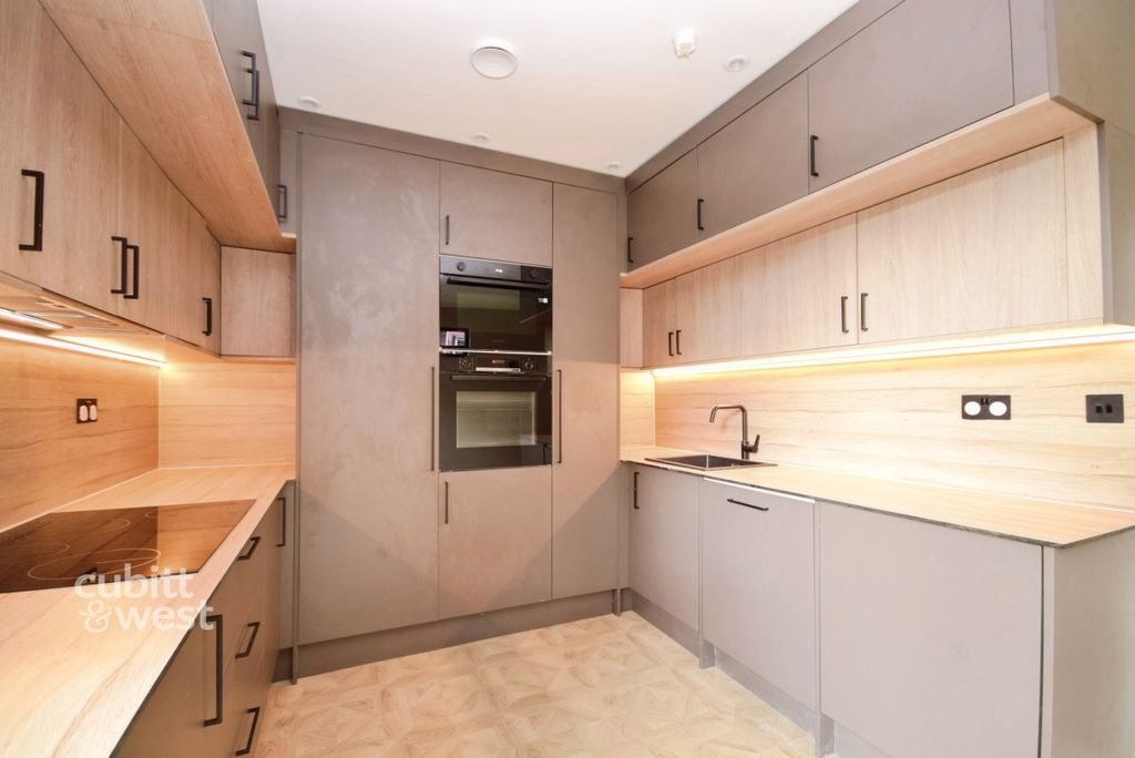 Property photo 1 of 13 Af8c59Af-Dsc_0065